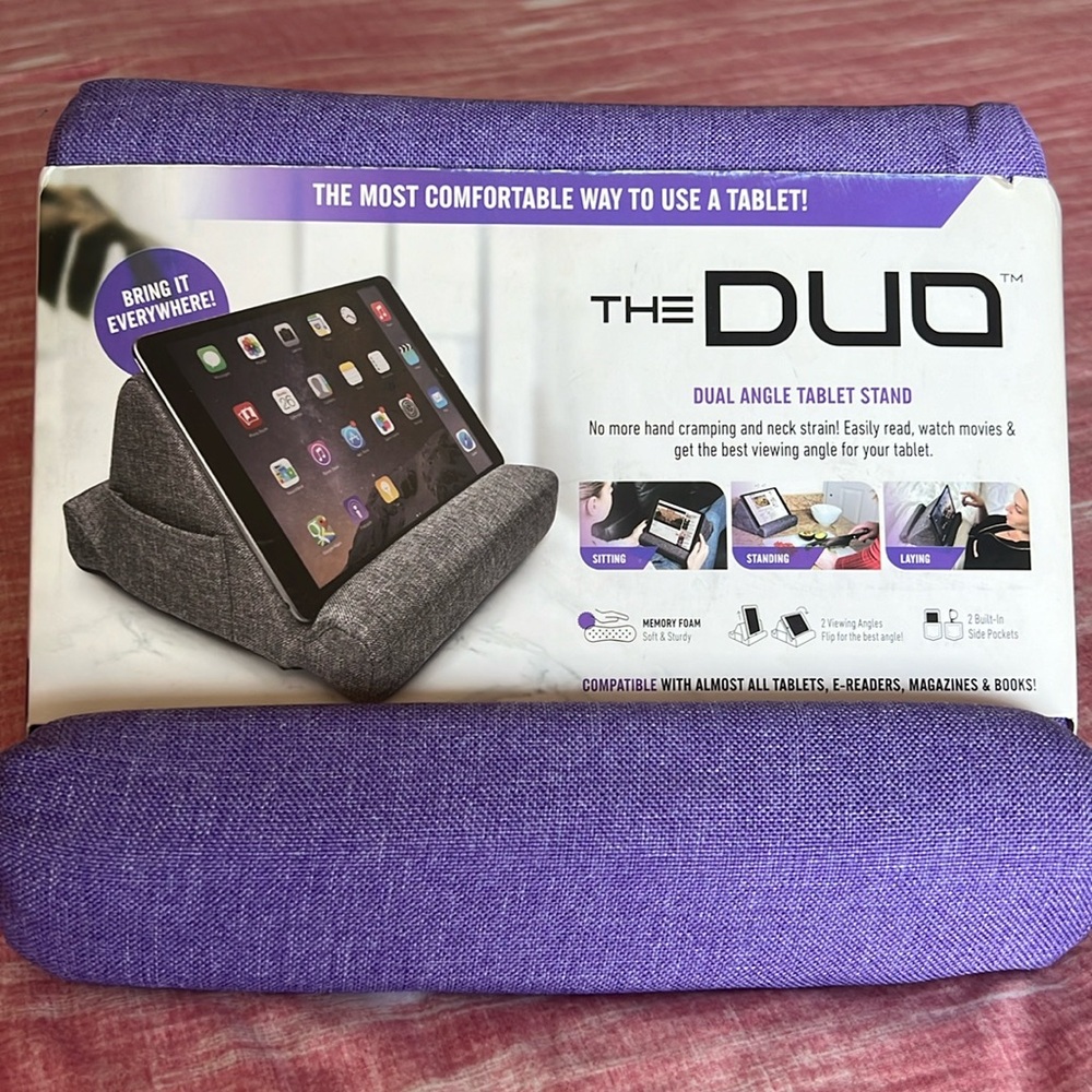 Brand new memory foam table stand for tablet.Compatible with all tablets.